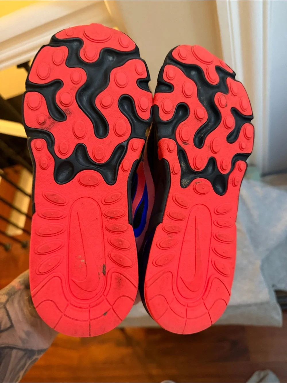 Nike Air 70 in little Girls size 1Y excellent condition